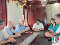 Глава Хасавюртовского района встретился с заслуженными тружениками района